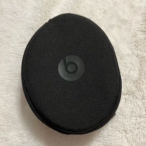 Beats by Dre Solo headphone *Case ONLY * Black New condition